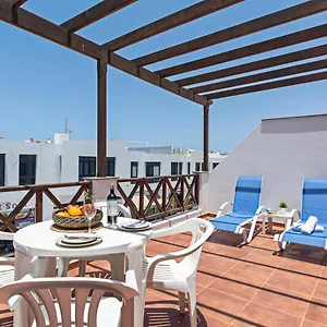 https://apartment-lima-prime-location-playa-blanca.in-canary-islands.com