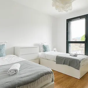 https://capucins-2-chambres-400-m-du-centre-ville.hotels-rhonealpes.com