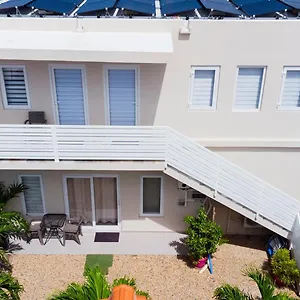 Homes Aruba Apartamento