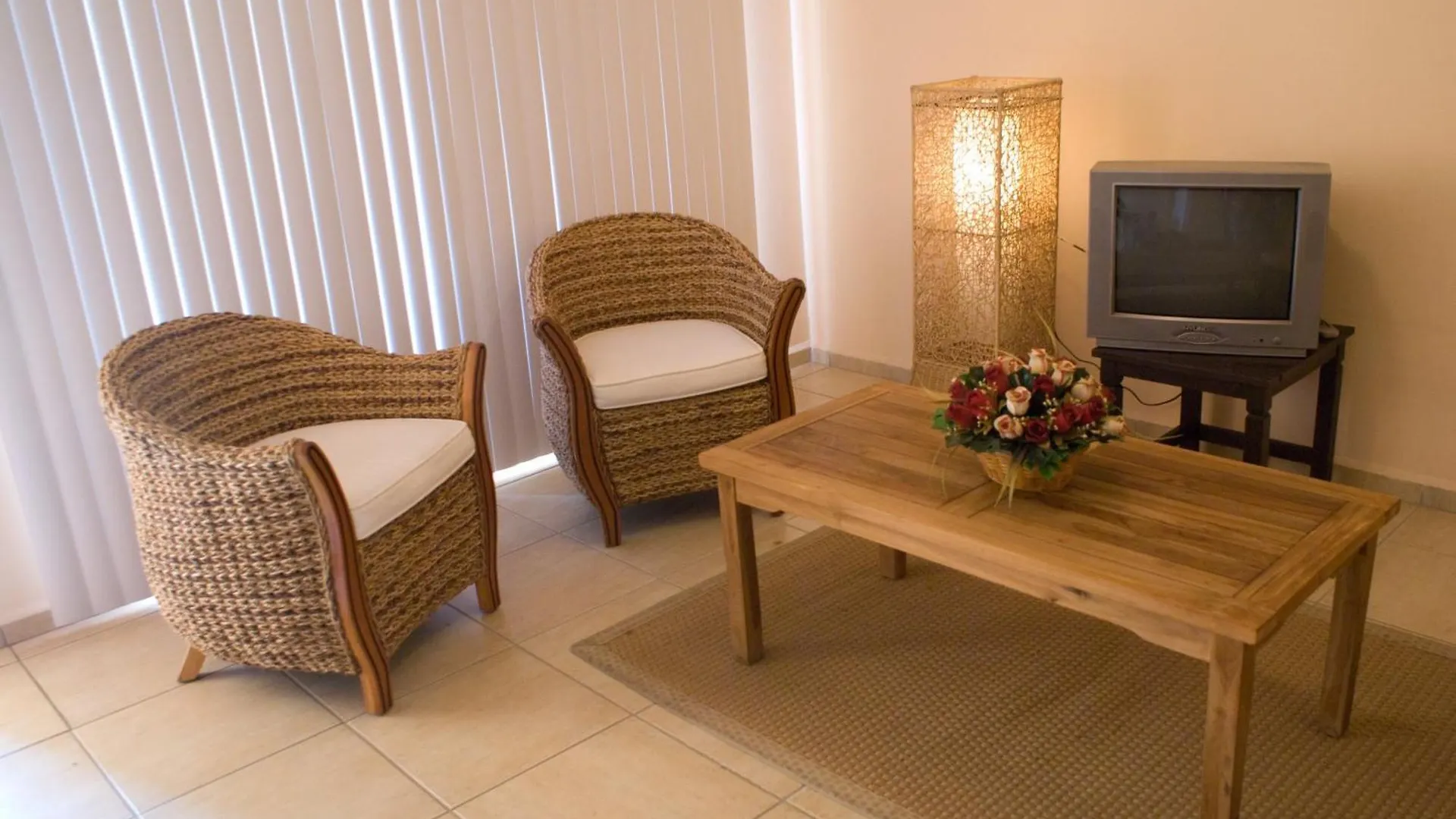 Camacuri Apartments Oranjestad