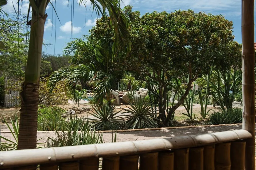Camacuri Apartments Oranjestad